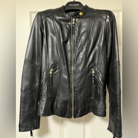 🔥Danier Genuine Lamb Leather Moto Jacket - Picture 1 of 11